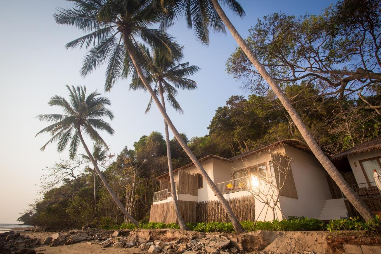 The Nest Private Beach Resort Chumphon Exterior photo